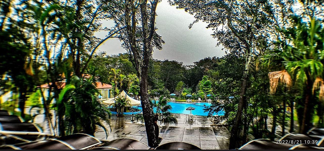 Hotel Agua Das Araras Paraguacu Paulista Exteriör bild