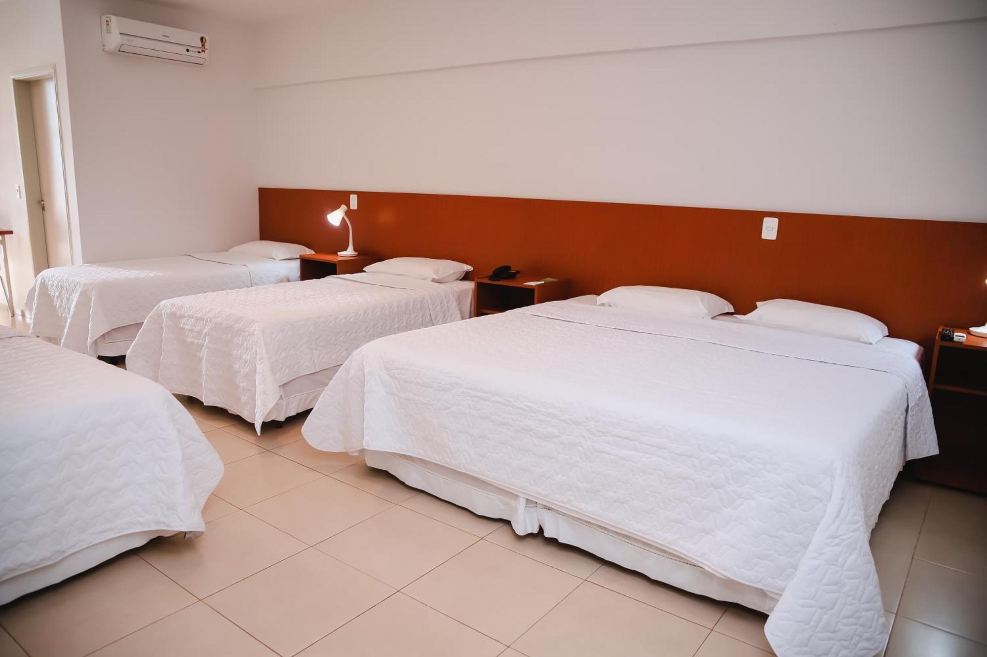 Hotel Agua Das Araras Paraguacu Paulista Rum bild