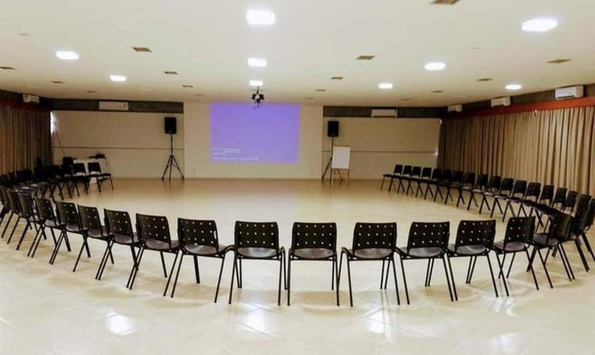 Hotel Agua Das Araras Paraguacu Paulista Exteriör bild